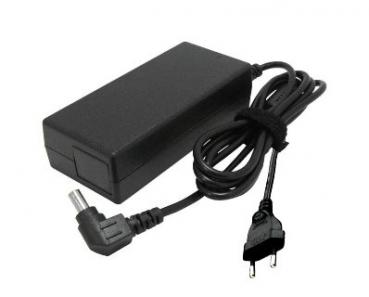 Stecker Netzteil 15V 3A